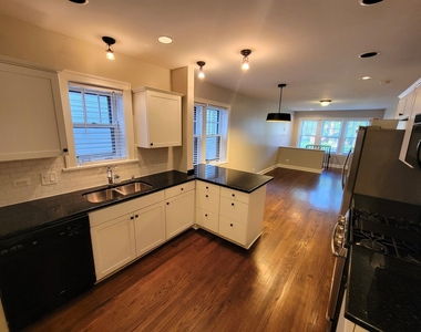 1624 Washington Street - Photo Thumbnail 2