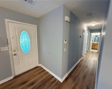 4217 Brownsville Road - Photo Thumbnail 9