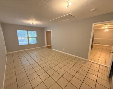 4217 Brownsville Road - Photo Thumbnail 5