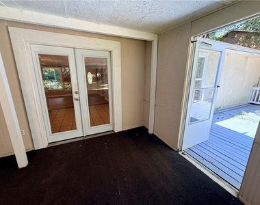 4217 Brownsville Road - Photo Thumbnail 23
