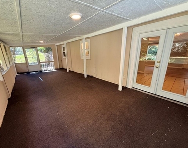 4217 Brownsville Road - Photo Thumbnail 22