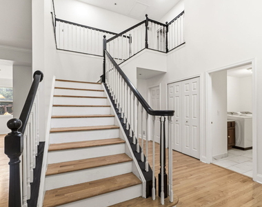 12716 S Meadow Lane - Photo Thumbnail 6