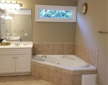 4080 Balleycastle Lane - Photo Thumbnail 37