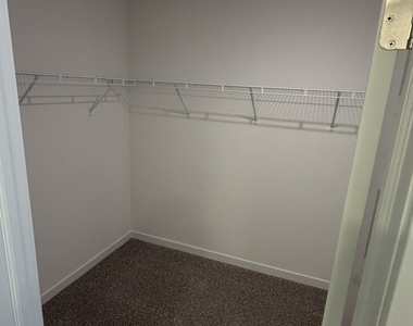2413 Semillon Street - Photo Thumbnail 8