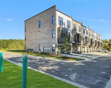 734 Urban Grange Way - Photo Thumbnail 15