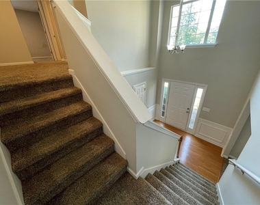 4401 Dickens Court Nw - Photo Thumbnail 18