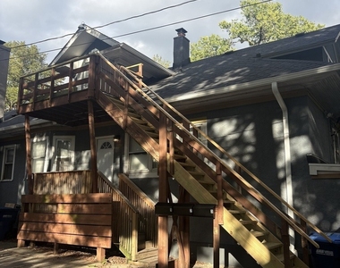 322 College Avenue - Photo Thumbnail 9