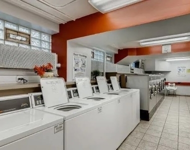 7337 S South Shore Drive - Photo Thumbnail 17
