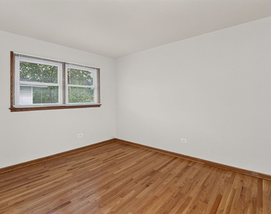 517 Barnsdale Road - Photo Thumbnail 10