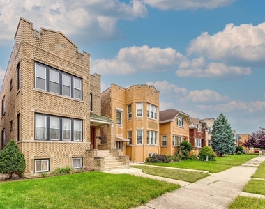5225 W Melrose Street - Photo Thumbnail 1