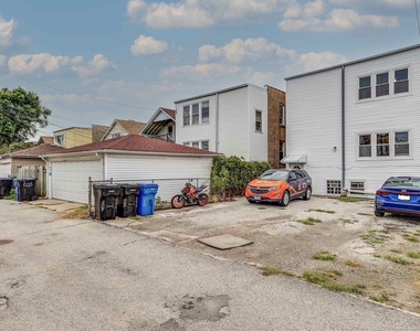 5225 W Melrose Street - Photo Thumbnail 23