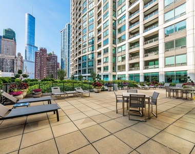 130 N Garland Court - Photo Thumbnail 30