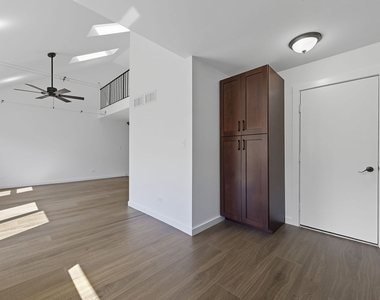 243 W Denton Avenue - Photo Thumbnail 6