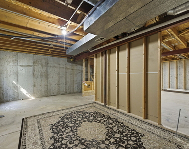 243 W Denton Avenue - Photo Thumbnail 13