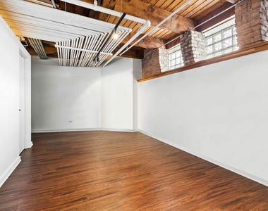 331 S Peoria Street - Photo Thumbnail 14