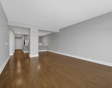 850 N Lake Shore Drive - Photo Thumbnail 5