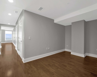 850 N Lake Shore Drive - Photo Thumbnail 14