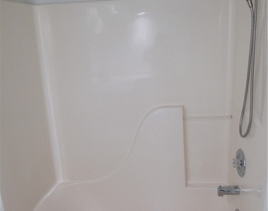 3951 Leeward Passage Court - Photo Thumbnail 6