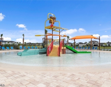 44810 Marina Lane - Photo Thumbnail 33