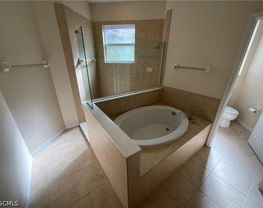 12470 Rock Ridge Lane - Photo Thumbnail 15