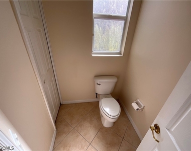 12470 Rock Ridge Lane - Photo Thumbnail 18