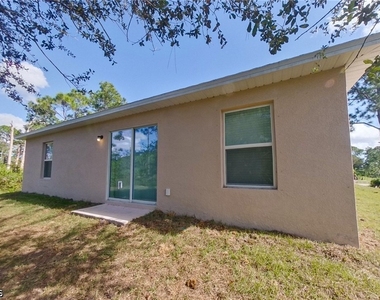 466 Norwood Avenue S - Photo Thumbnail 17