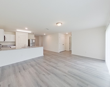 1128 Hayes Avenue S - Photo Thumbnail 3