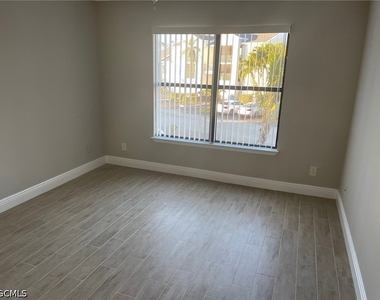 13561 Eagle Ridge Drive - Photo Thumbnail 3