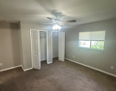 343 Grant Boulevard - Photo Thumbnail 14