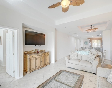 20051 Sanibel View Circle - Photo Thumbnail 9