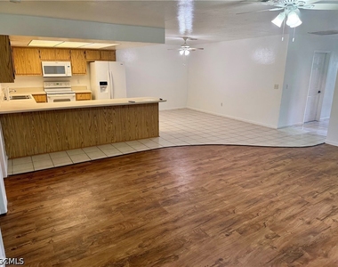 523 Se 6th Terrace - Photo Thumbnail 5