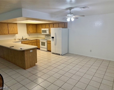 523 Se 6th Terrace - Photo Thumbnail 6
