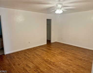 523 Se 6th Terrace - Photo Thumbnail 8