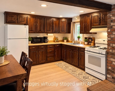 12 Littlefield - Photo Thumbnail 1
