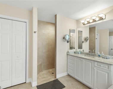 2013 Sw 31st Terrace - Photo Thumbnail 21