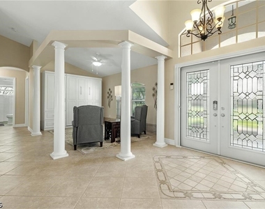2013 Sw 31st Terrace - Photo Thumbnail 2