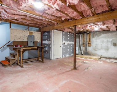 76 Boulder - Photo Thumbnail 19