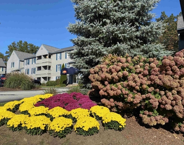 147 Eastern - Photo Thumbnail 4