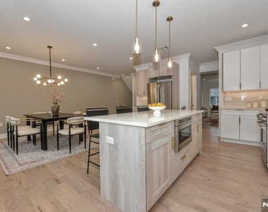 120 Collignon - Photo Thumbnail 15
