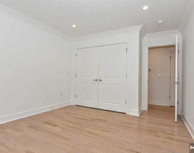 120 Collignon - Photo Thumbnail 34