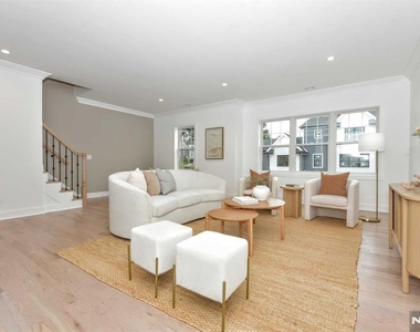 120 Collignon - Photo Thumbnail 24