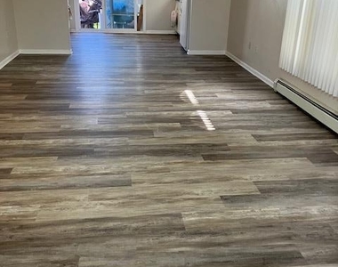124 Chestnut - Photo Thumbnail 2