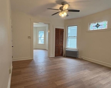 194 Hillside - Photo Thumbnail 1
