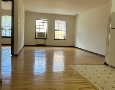 199 Boulevard - Photo Thumbnail 5