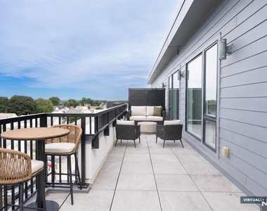 77 Ridge - Photo Thumbnail 9