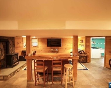 237 Glen - Photo Thumbnail 11