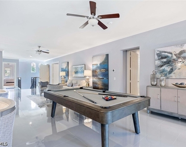 9202 Museo Circle - Photo Thumbnail 9