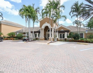 1810 Florida Club Circle - Photo Thumbnail 15