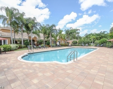 1810 Florida Club Circle - Photo Thumbnail 16