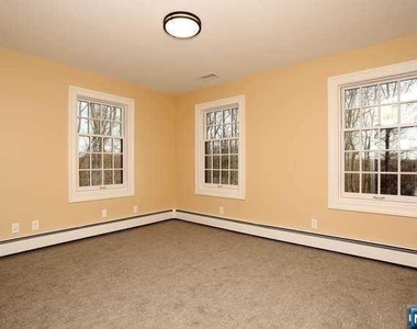 44 W Hill - Photo Thumbnail 22
